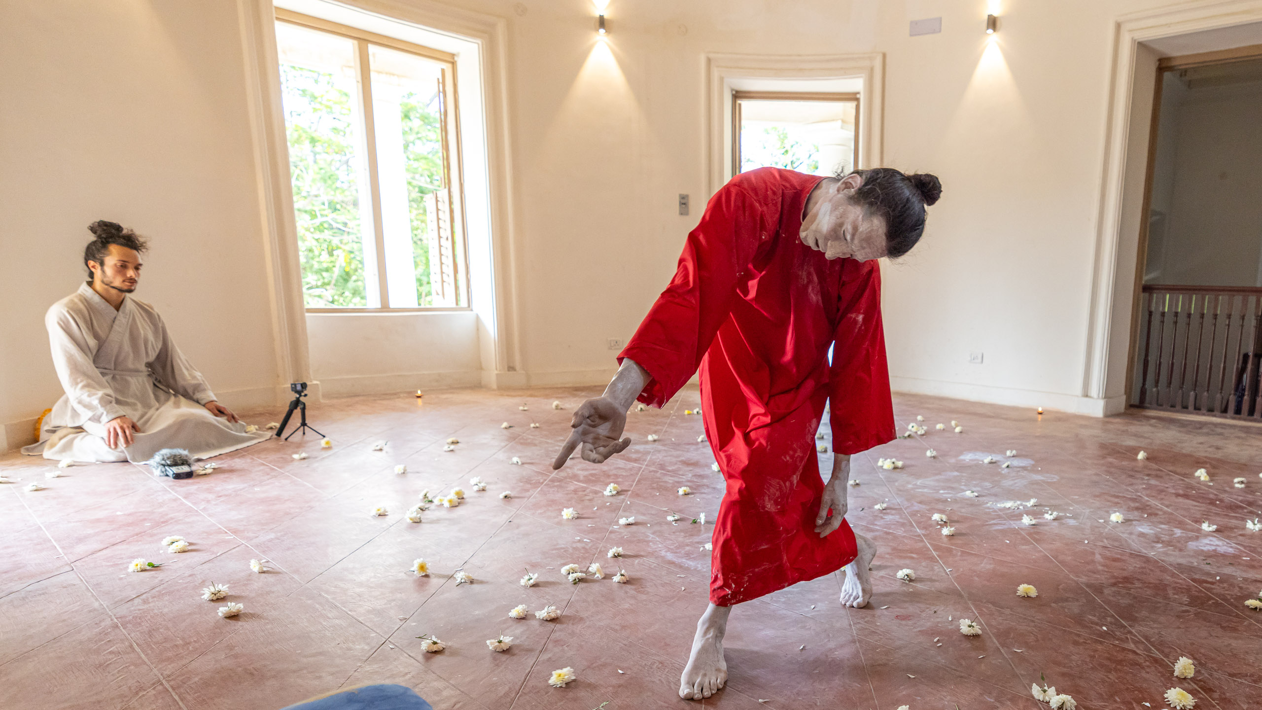 20240125154233 R5D 5718