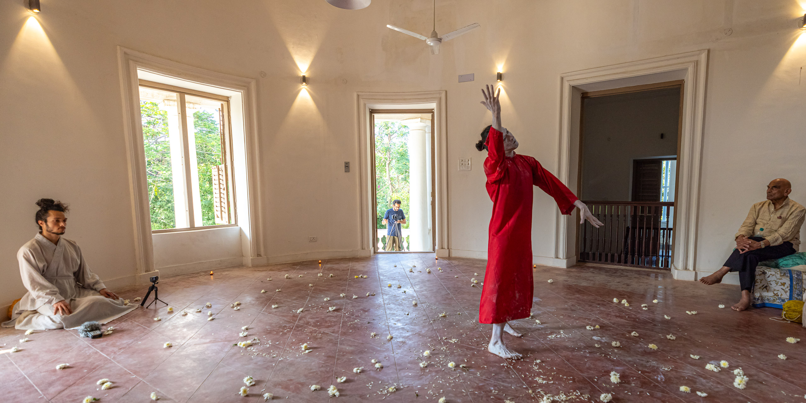 20240125155313 R5D 6352