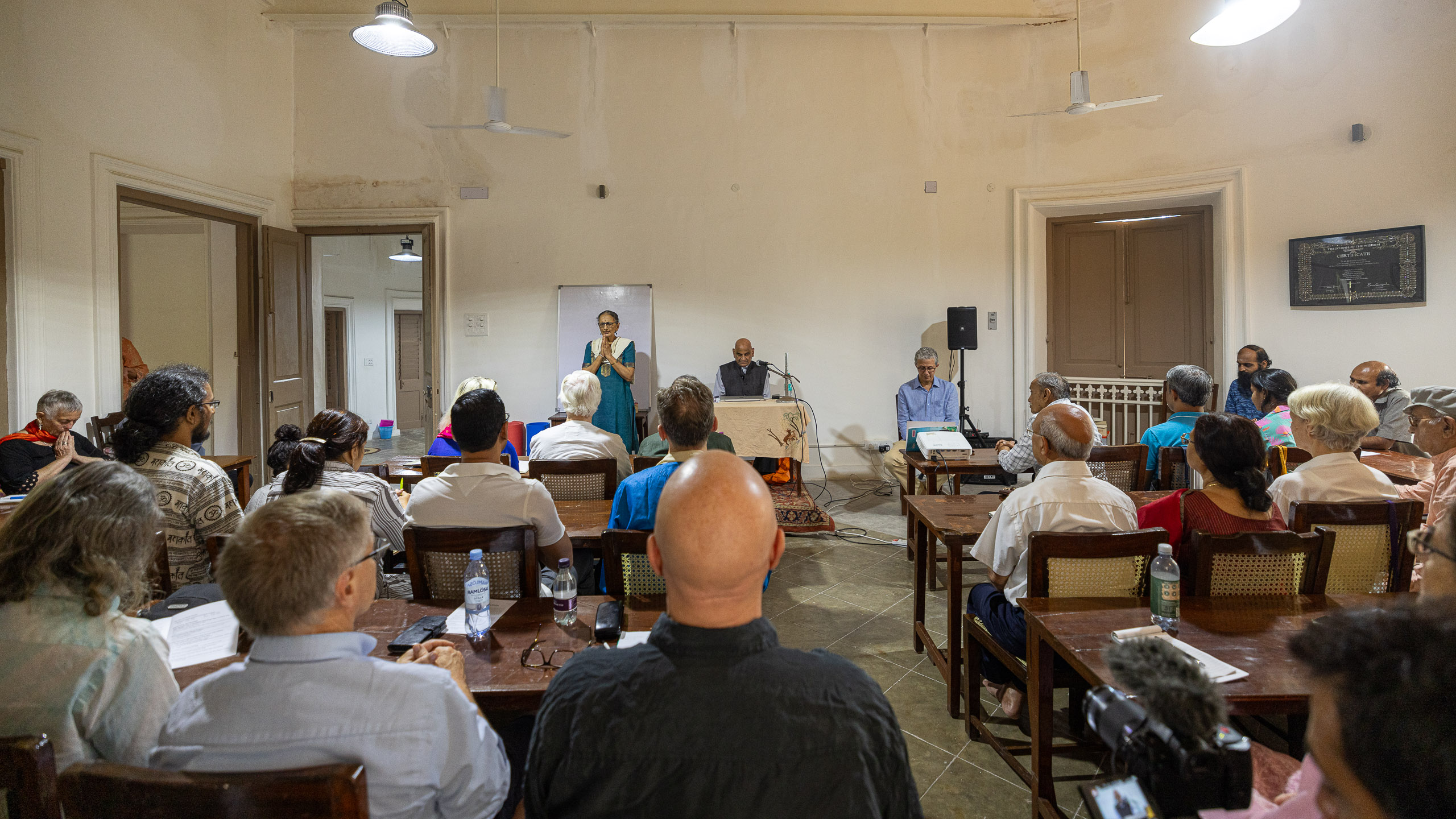 20240116085932 R5D 2736