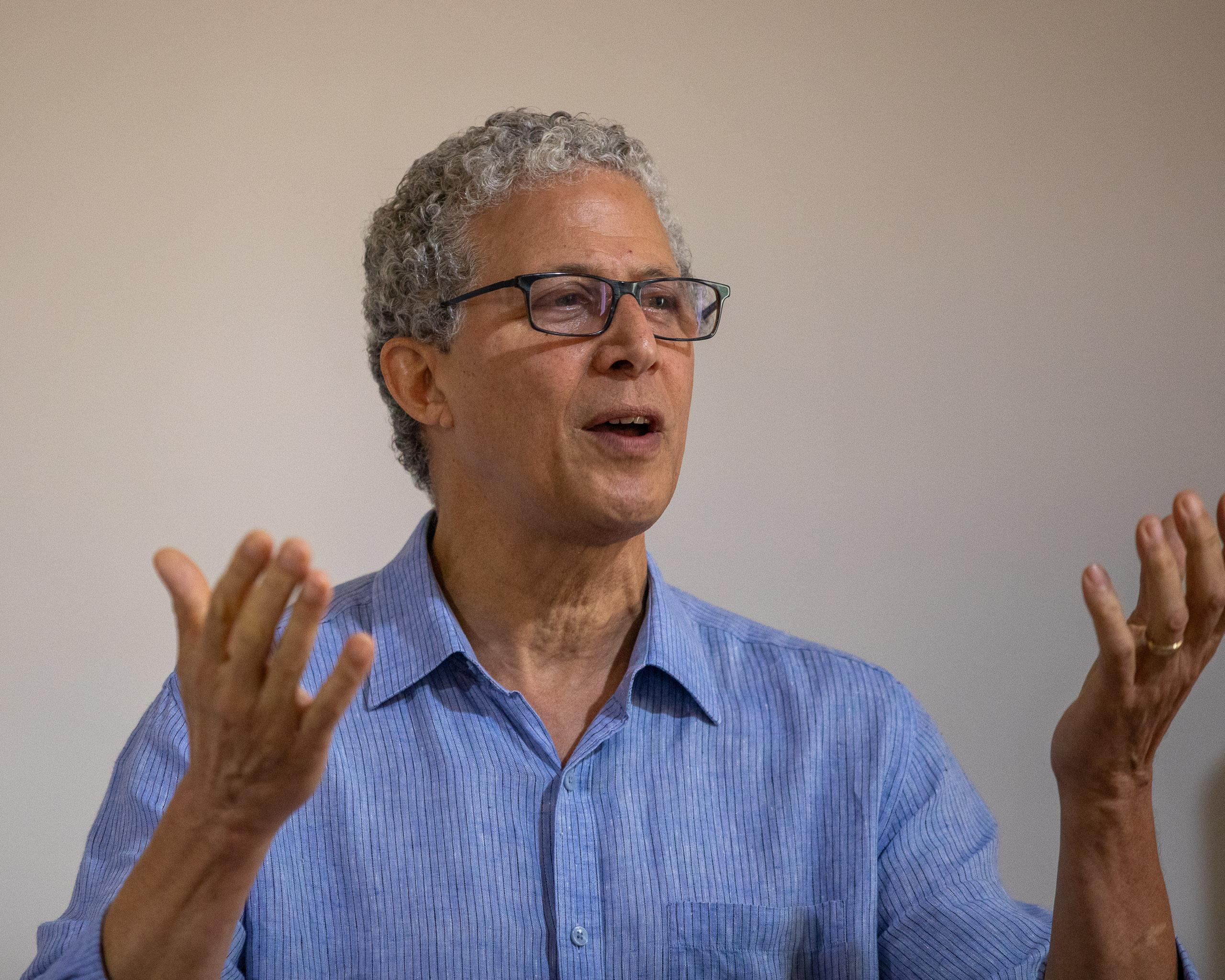 20240116090438 RD4 0825